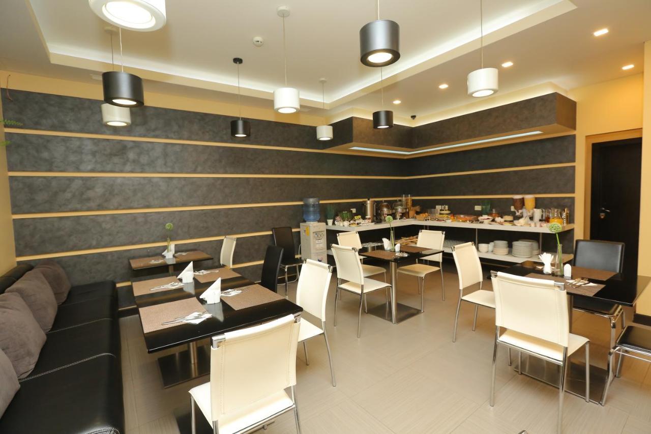 Grammy Apartments City Center Jerevan Exteriör bild