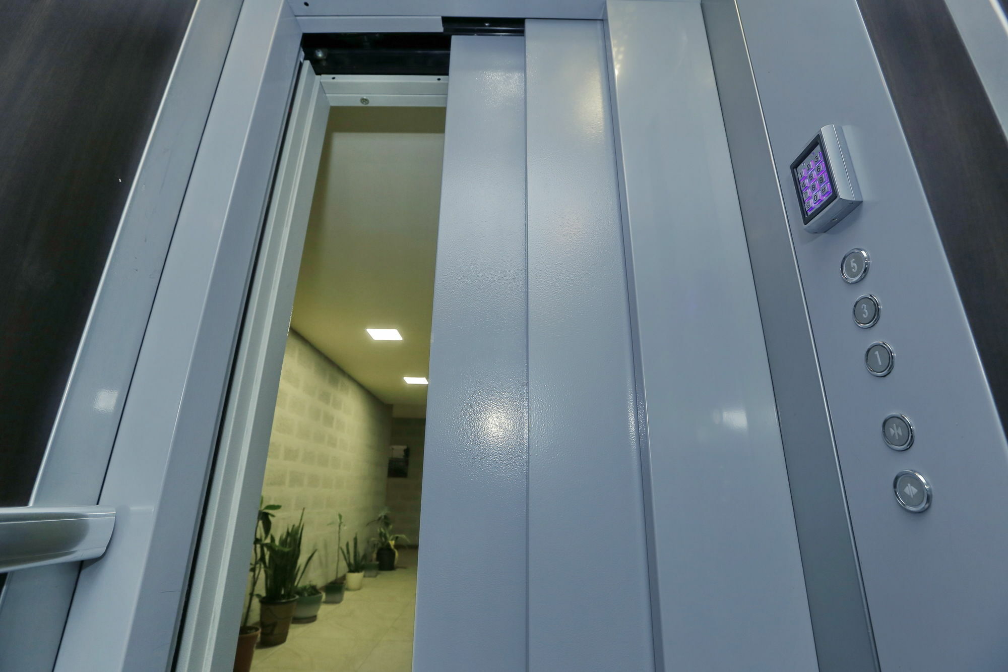 Grammy Apartments City Center Jerevan Exteriör bild